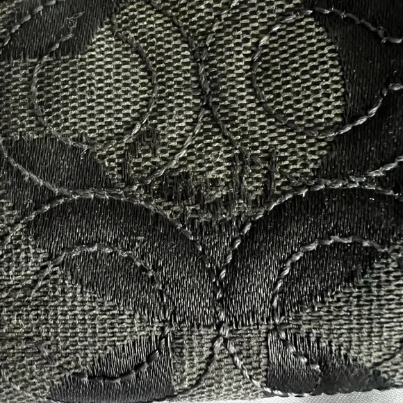 Coach Gramercy Signature Stitch  OP Art Accordion Zip Wallet Rare - Picture 3 of 6